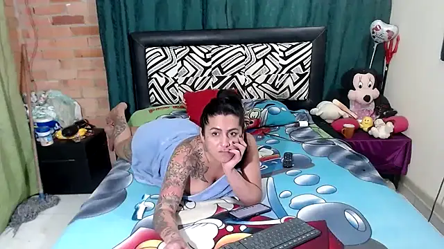 Sashaferrari2000 webcam