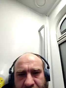 AlexanderArmani webcam