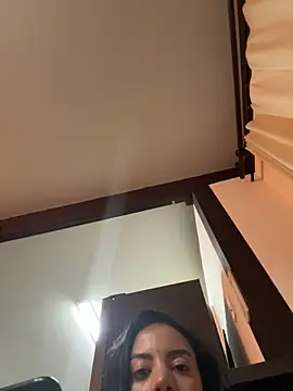 Elamesmamorena webcam