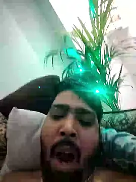 ajju121092 - Ajju121092's free webcam - UK Sex Cams