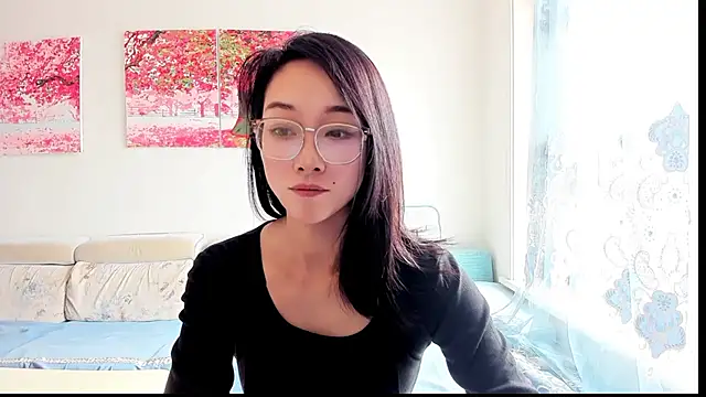 美女NIAN-er在线直播