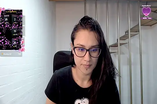 Jessie_Desire webcam