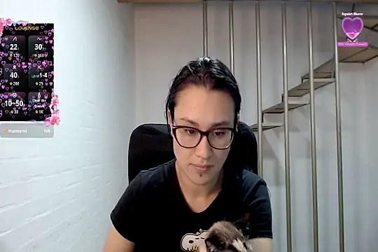 Jessie_Desire webcam