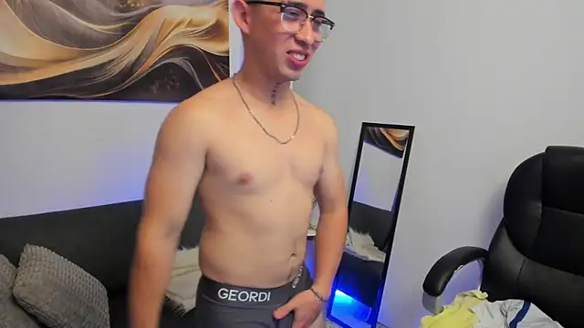 Tommas_Jhonson webcam