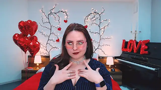 Hennessy_bunny webcam