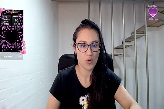 Jessie_Desire webcam