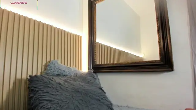 Annie_paradise17 webcam