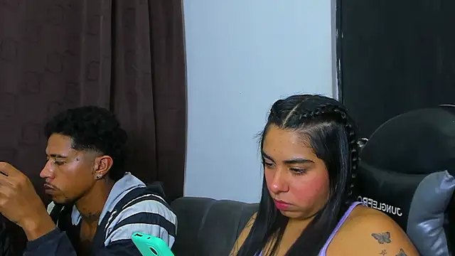 violet_and_myers webcam