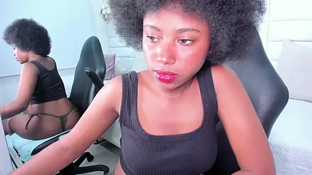 violeta_ruizz webcam