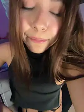 crystal_bunny7 webcam