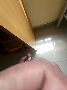 Bnglrmallu_aachujos webcam