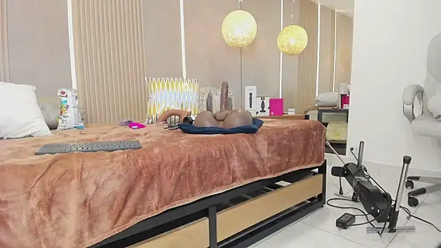 sabrina_shark_ webcam