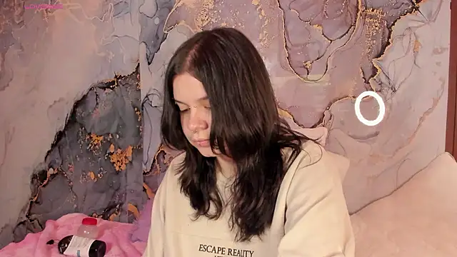 mey_moon - Mey_moon's free webcam