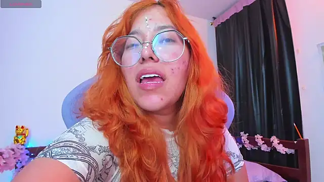 _Moon_Johnson webcam