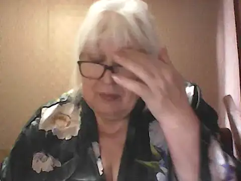 alexia64231 - Alexia64231's free webcam - UK Sex Cams