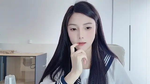 美女HaagenDazs_在线直播