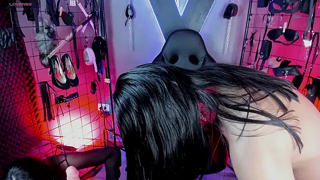MissScarlet_Ela_bdsm webcam