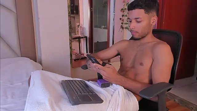 Thiagoferreti webcam