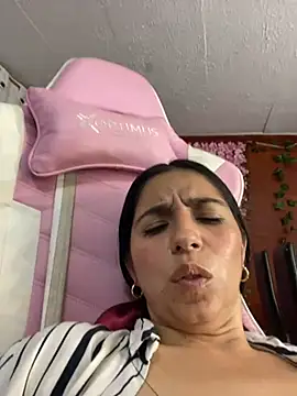 kendall_all4u webcam