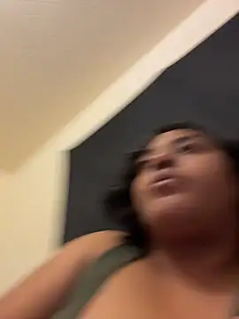 prettlovely14 webcam