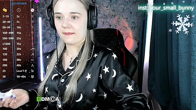 your_small_bunny - Your_small_bunny's free webcam - UK Sex Cams