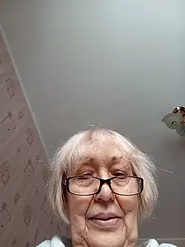 Webcam Model (Anatolia5961)  is live.Free join now!