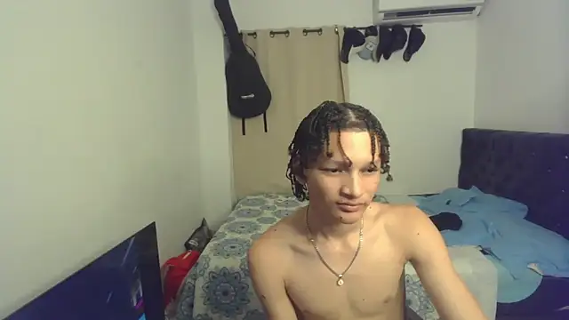 pocket_loversxxx webcam