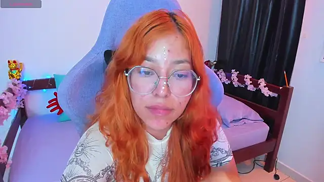 _Moon_Johnson webcam