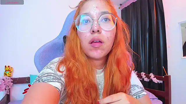 _Moon_Johnson webcam