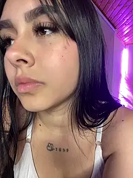 scarlett_pinkk1 webcam