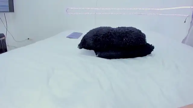 denny_scobar - Denny_scobar's free webcam - UK Sex Cams