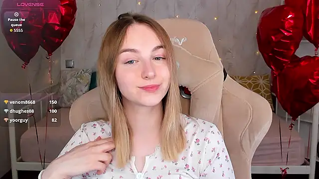 shy_polly - Shy_Polly's free webcam - UK Sex Cams