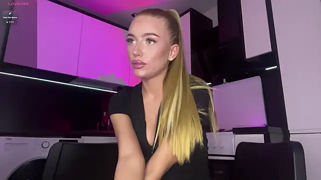 Selene_Vellour webcam