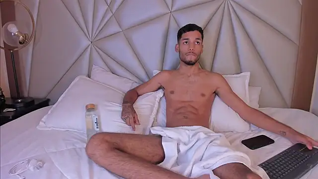 Thiagoferreti webcam