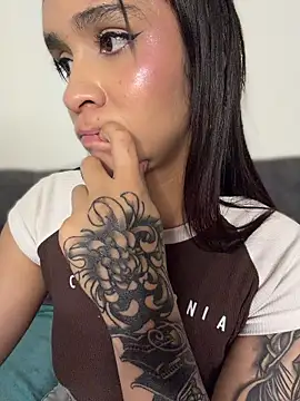 Isabella-Teen webcam