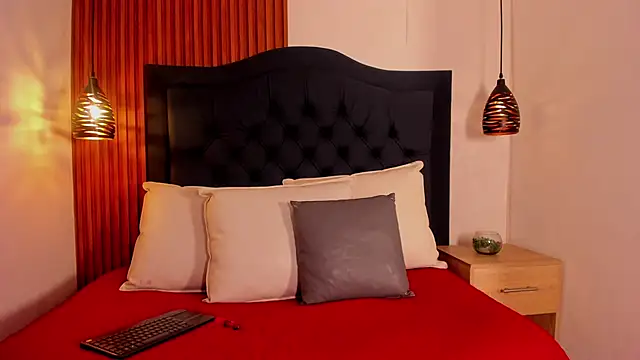 Curly_cataleya webcam