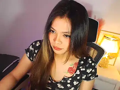 MajesticKitana webcam