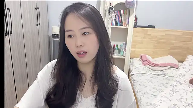 美女wxj1019在线直播