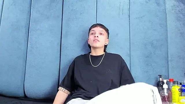 Megan_Thompson_ webcam