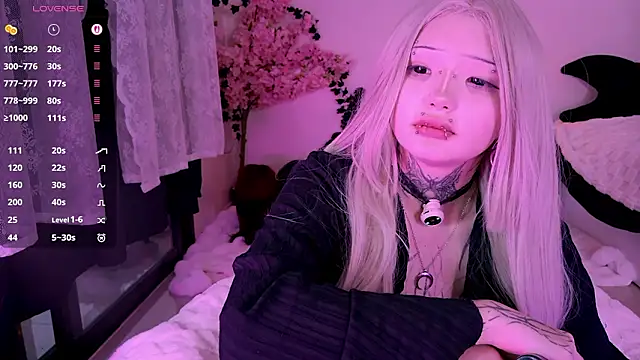 lein_bone - Lein_Bone's free webcam