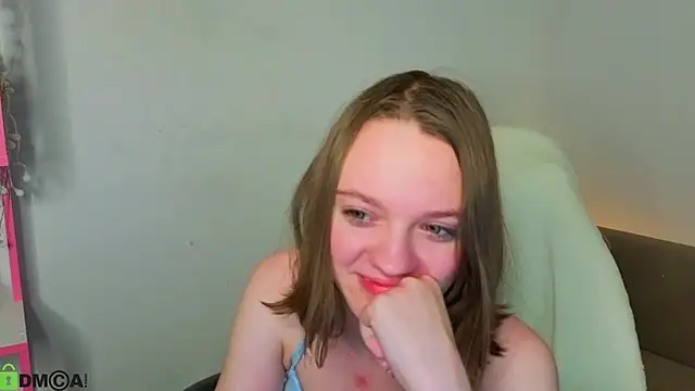 Olivia_Riesz webcam