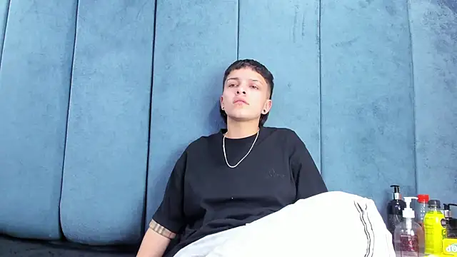 Megan_Thompson_ webcam