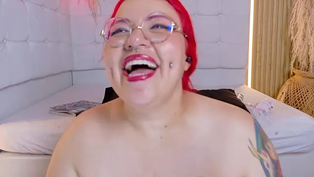 Bruja__Scarlata webcam