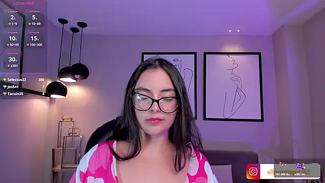 AllisonRogersX webcam