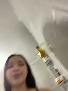 MadelineBenet webcam