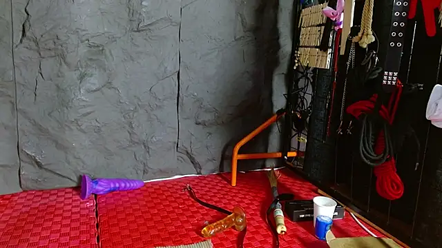 Hardcore_Room_Bdsm_ webcam