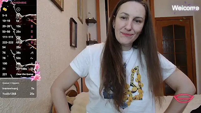 Yevgeshka-Milashka webcam