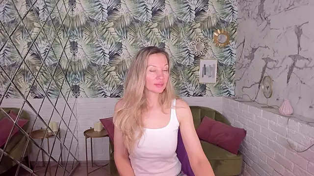 NancyGrace's Stripchat show and profile