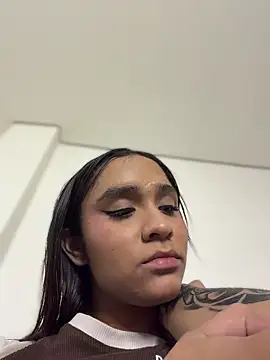 Isabella-Teen webcam