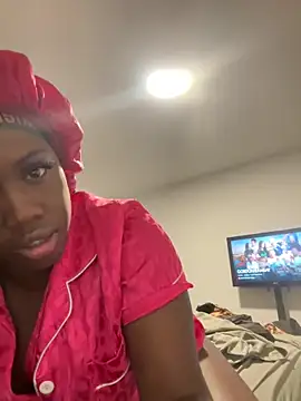 Webcam Model (London_xo)  is live.Free join now!